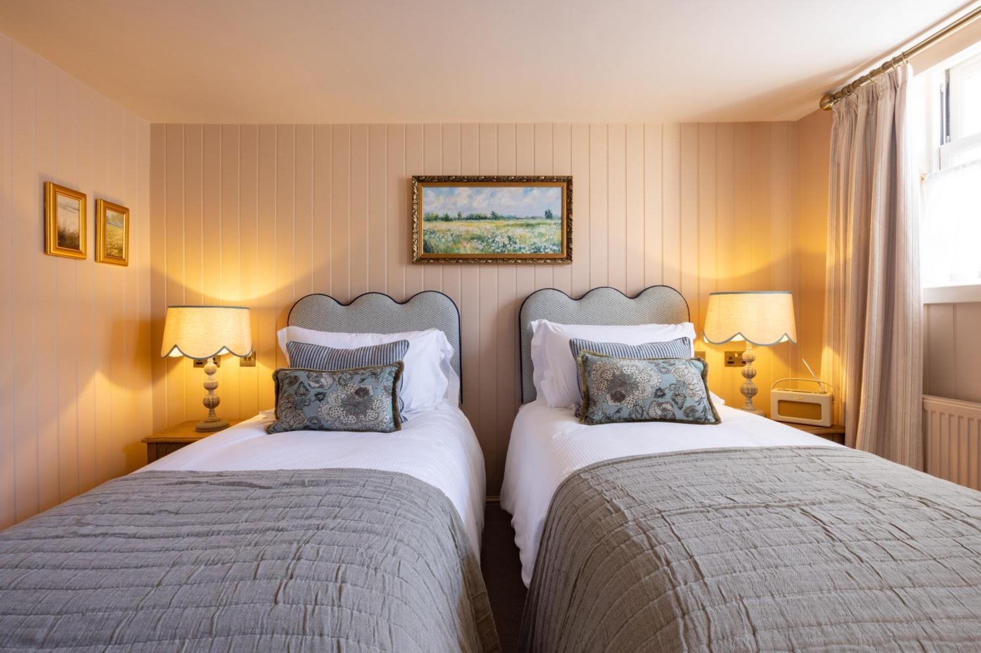 The White Hart - A Heartwood Inn Lewes Esterno foto
